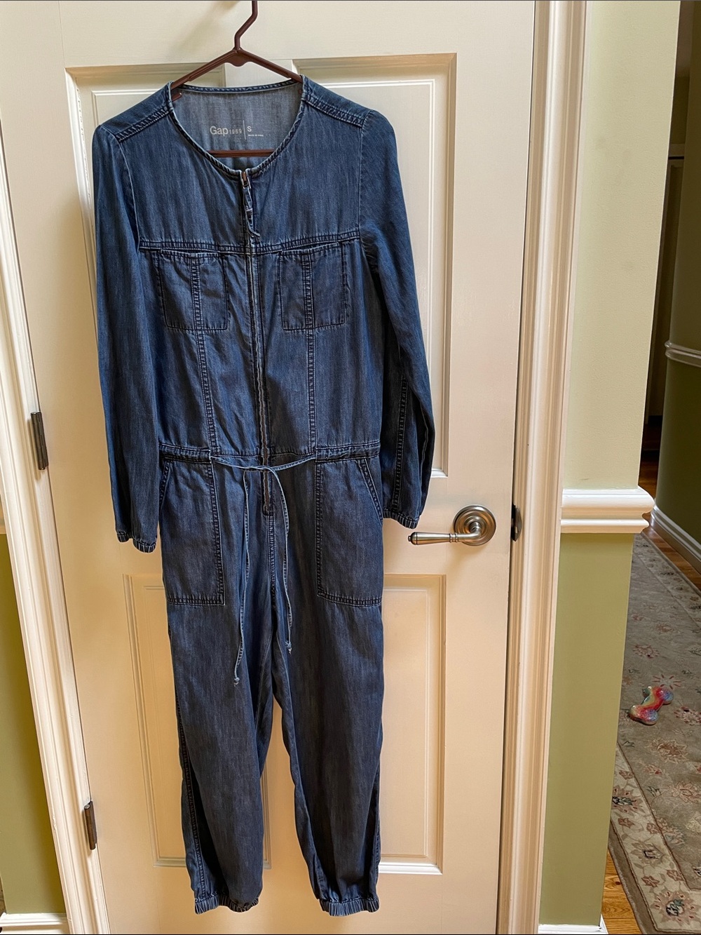 Women’s Gap Denim Parachute Jumpsuit with Front zipper Size S